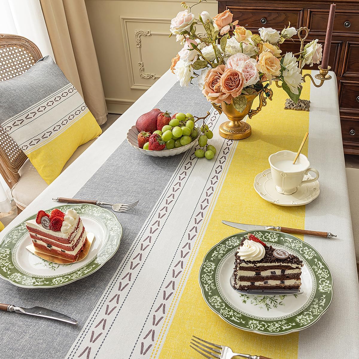 Amazon｜SXYITEテーブルクロス 撥水 北欧 table cloth 長方形 無地